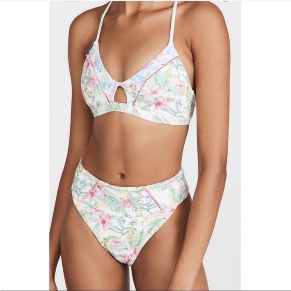 LoveShackFancy x Hurley Reversible Max Hawaiian Hibiscus Bikini Bottom Highwaist - Picture 4 of 8